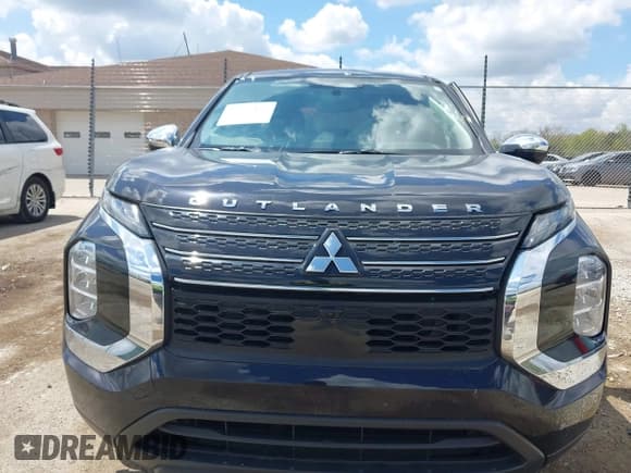 ✅ 2022 Mitsubishi Outlander ES • VIN: JA4J3TA83NZ063656 • Лот: 42242825. Опубликован ранее на IAAI с пробегом 69 154 миль. Бесплатный доступ к архиву аукционных продаж из США и подробный отчёт об истории автомобиля на DreamBid. Изображение 12.