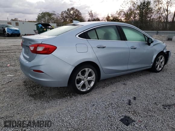 ✅ 2017 Chevrolet Cruze Premier • VIN: 1G1BF5SM6H7179855 • Lot: 86877645. Listed on Copart with 99,204 mi. Free auction sales archive from the USA and detailed vehicle history report at DreamBid. Image 3.