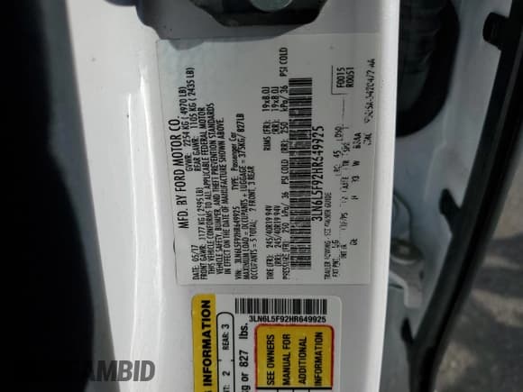 ✅ 2017 Lincoln MKZ Reserve • VIN: 3LN6L5F92HR649925 • Lot: 91317925. Wystawiony na Copart z przebiegiem 66 415 mil. Bezpłatny archiwum sprzedaży aukcyjnych z USA i szczegółowy raport historii pojazdu na DreamBid. Zdjęcie 13.