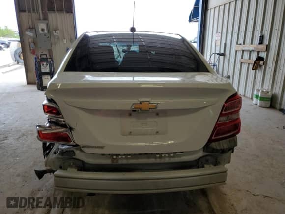 2020 Chevrolet Sonic LS с VIN 1G1JB5SB7L4105019, выставлен на аукционе Copart как лот 55061395 с пробегом 52 913 миль миль и Списание • Salvage title. История ставок и продаж доступна на DreamBid. Изображение 6.