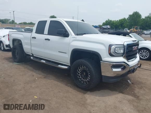 ✅ 2019 GMC Sierra 1500 • VIN: 2GTV2LEC5K1209696 • Лот: 42482077. Опубликован ранее на IAAI с пробегом 70 386 миль. Бесплатный доступ к архиву аукционных продаж из США и подробный отчёт об истории автомобиля на DreamBid. Изображение 1.