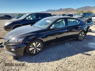 ✅ 2021 Nissan Altima SV • VIN: 1N4BL4DV2MN336518 • Лот: 80115855. Опубликован ранее на Copart с пробегом 95 555 миль. Бесплатный доступ к архиву аукционных продаж из США и подробный отчёт об истории автомобиля на DreamBid. Изображение 1.