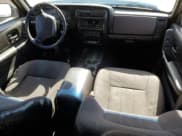 ✅ 2001 Jeep Cherokee Limited • VIN: 1J4FT58S31L506713 • Lot: 77431864. Listed on Copart with 192,358 mi. Free auction sales archive from the USA and detailed vehicle history report at DreamBid. Image 8.