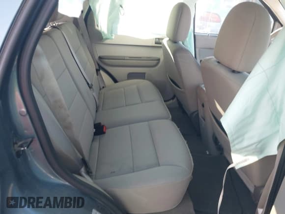 ✅ 2010 Ford Escape XLT • VIN: 1FMCU9DG4AKD46051 • Лот: 43888853. Опубликован ранее на IAAI с пробегом 264 538 миль. Бесплатный доступ к архиву аукционных продаж из США и подробный отчёт об истории автомобиля на DreamBid. Изображение 8.