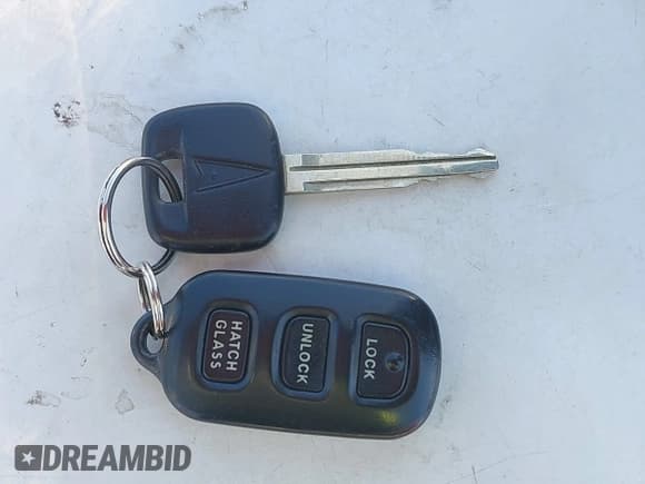 ✅ 2008 Pontiac Vibe • VIN: 5Y2SL658X8Z413116 • Lot: 42815086. Listed on IAAI with 149,626 mi. Free auction sales archive from the USA and detailed vehicle history report at DreamBid. Image 11.