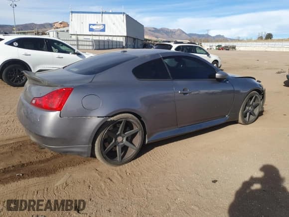 ✅ 2008 Infiniti G37 Journey • VIN: JNKCV64E48M126257 • Lot: 92937855. Listed on Copart with 210,652 mi. Free auction sales archive from the USA and detailed vehicle history report at DreamBid. Image 3.