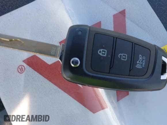 ✅ 2023 Hyundai Venue Limited • VIN: KMHRC8A3XPU256523 • Lot: 43268617. Listed on IAAI with 15,890 mi. Free auction sales archive from the USA and detailed vehicle history report at DreamBid. Image 11.