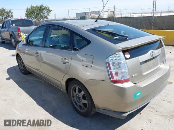 ✅ 2009 Toyota Prius • VIN: JTDKB20U193512458 • Lot: 43143047. Listed on IAAI with 172,946 mi. Free auction sales archive from the USA and detailed vehicle history report at DreamBid. Image 3.