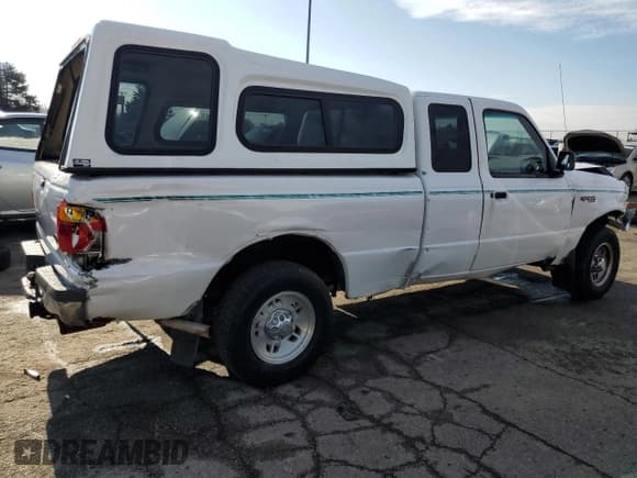 ✅ 1998 Ford Ranger XL • VIN: 1FTYR14CXWPA20582 • Lot: 86070104. Listed on Copart with 218,731 mi. Free auction sales archive from the USA and detailed vehicle history report at DreamBid. Image 3.