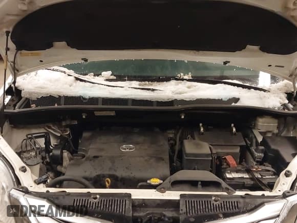 ✅ 2011 Toyota Sienna XLE • VIN: 5TDDK3DC0BS005250 • Lot: 41526861. Listed on IAAI with 145,466 mi. Free auction sales archive from the USA and detailed vehicle history report at DreamBid. Image 10.