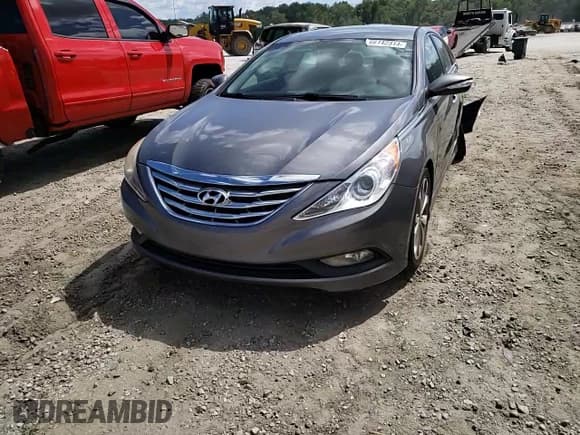 ✅ 2014 Hyundai Sonata SE • VIN: 5NPEC4AB0EH822554 • Lot: 66142314. Listed on Copart with 133,072 mi. Free auction sales archive from the USA and detailed vehicle history report at DreamBid. Image 11.