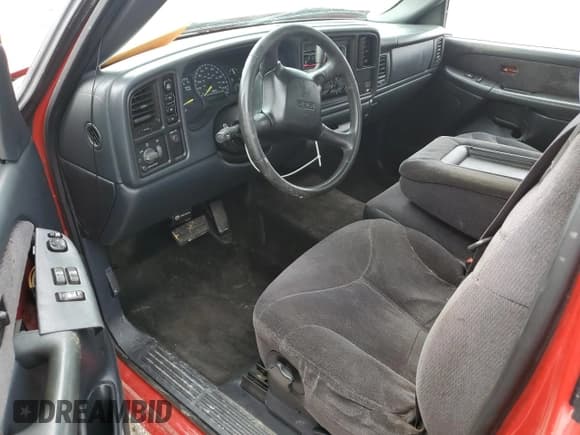 ✅ 2000 GMC Sierra 1500 SLE • VIN: 1GTEK14T7YZ156313 • Лот: 44302425. Опубликован ранее на Copart с пробегом 177 719 миль. Бесплатный доступ к архиву аукционных продаж из США и подробный отчёт об истории автомобиля на DreamBid. Изображение 8.