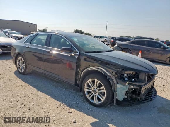 ✅ 2014 Lincoln MKZ Hybrid • VIN: 3LN6L2LU1ER815340 • Lot: 68976235. Wystawiony na Copart z przebiegiem 66 680 mil. Bezpłatny archiwum sprzedaży aukcyjnych z USA i szczegółowy raport historii pojazdu na DreamBid. Zdjęcie 4.