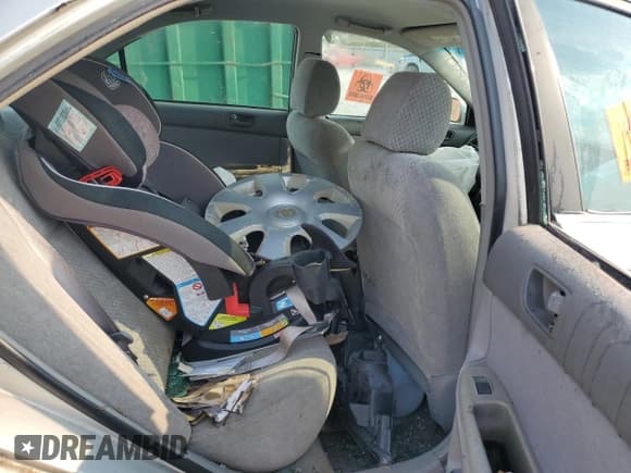 ✅ 2002 Toyota Camry LE • VIN: 4T1BE32K12U105714 • Lot: 71852545. Listed on Copart with Not provided. Free auction sales archive from the USA and detailed vehicle history report at DreamBid. Image 10.