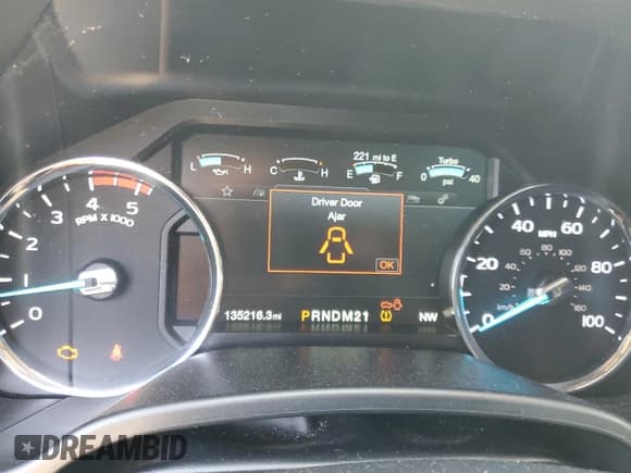 ✅ 2018 Ford F-250 XL • VIN: 1FT7W2BT7JEC09367 • Lot: 54577955. Listed on Copart with 135,216 mi. Free auction sales archive from the USA and detailed vehicle history report at DreamBid. Image 9.