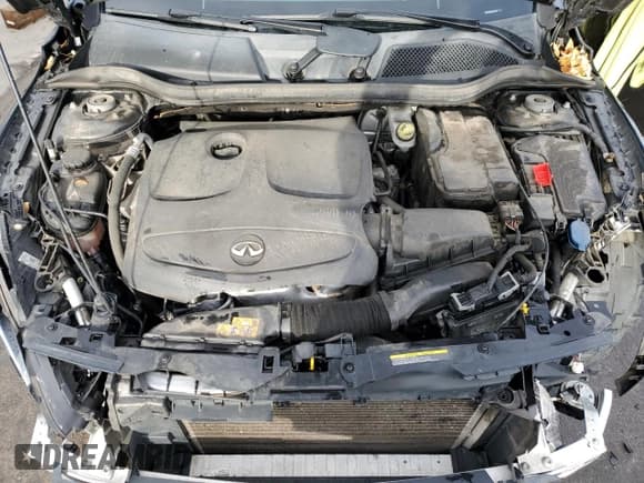 ✅ 2018 Infiniti QX30 Luxury • VIN: SJKCH5CR5JA041391 • Lot: 44761265. Listed on Copart with 71,583 mi. Free auction sales archive from the USA and detailed vehicle history report at DreamBid. Image 12.