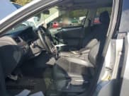 ✅ 2014 Volkswagen Jetta TDI • VIN: 3VWLL7AJ8EM422717 • Lot: 86986875. Wystawiony na Copart z przebiegiem 140 396 mil. Bezpłatny archiwum sprzedaży aukcyjnych z USA i szczegółowy raport historii pojazdu na DreamBid. Zdjęcie 7.