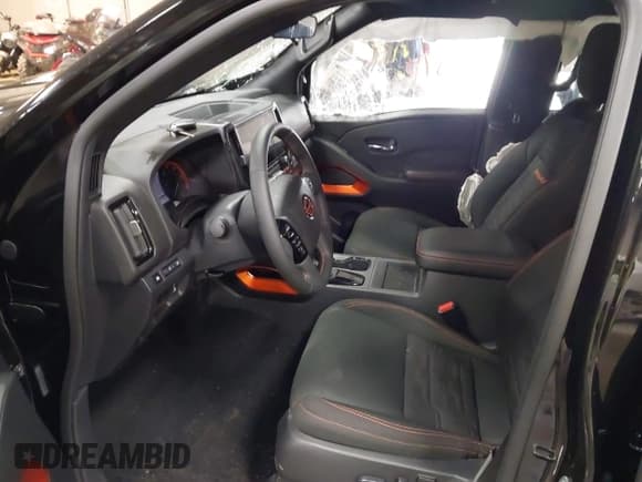 ✅ 2025 Nissan Frontier SV • VIN: 1N6ED1EK9SN649843 • Lot: 42714032. Listed on IAAI with 731 mi. Free auction sales archive from the USA and detailed vehicle history report at DreamBid. Image 5.