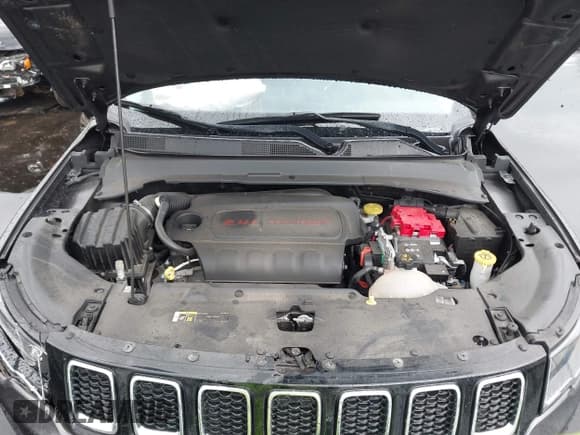 ✅ 2021 Jeep Compass Altitude • VIN: 3C4NJDBB3MT573945 • Lot: 43639280. Listed on IAAI with 50,507 mi. Free auction sales archive from the USA and detailed vehicle history report at DreamBid. Image 10.
