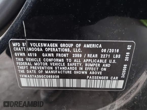 ✅ 2016 Volkswagen Passat S • VIN: 1VWAS7A39GC065936 • Lot: 41279361. Wystawiony na IAAI z przebiegiem 70 151 mil. Bezpłatny archiwum sprzedaży aukcyjnych z USA i szczegółowy raport historii pojazdu na DreamBid. Zdjęcie 9.