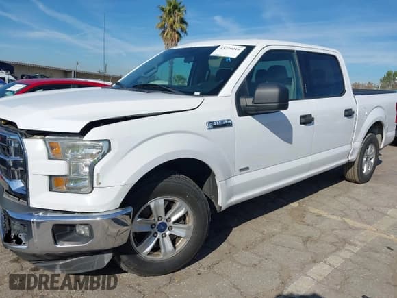 ✅ 2015 Ford F-150 XLT • VIN: 1FTEW1CP6FKD81286 • Lot: 43779210. Listed on IAAI with 229,231 mi. Free auction sales archive from the USA and detailed vehicle history report at DreamBid. Image 17.