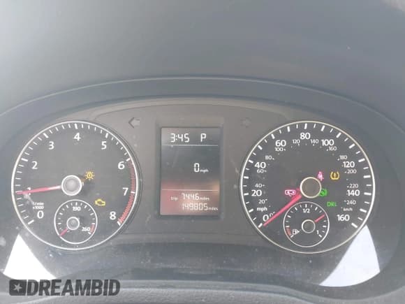 ✅ 2015 Volkswagen Passat S • VIN: 1VWAS7A39FC111067 • Lot: 43488249. Wystawiony na IAAI z przebiegiem 149 805 mil. Bezpłatny archiwum sprzedaży aukcyjnych z USA i szczegółowy raport historii pojazdu na DreamBid. Zdjęcie 7.