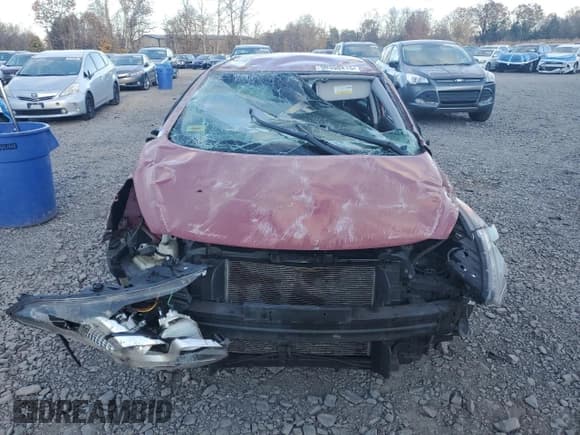 ✅ 2017 Hyundai Elantra • VIN: KMHD35LH7HU382308 • Lot: 90550415. Listed on Copart with Not provided. Free auction sales archive from the USA and detailed vehicle history report at DreamBid. Image 5.