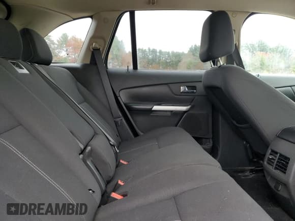 ✅ 2011 Ford Edge SE • VIN: 2FMDK3GC2BBB01664 • Lot: 91400495. Wystawiony na Copart z przebiegiem Nie podano. Bezpłatny archiwum sprzedaży aukcyjnych z USA i szczegółowy raport historii pojazdu na DreamBid. Zdjęcie 11.