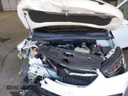 ✅ 2017 Buick Encore Essence • VIN: KL4CJCSB6HB094809 • Lot: 43584005. Wystawiony na IAAI z przebiegiem 32 446 mil. Bezpłatny archiwum sprzedaży aukcyjnych z USA i szczegółowy raport historii pojazdu na DreamBid. Zdjęcie 10.