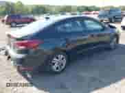 2020 Hyundai Elantra SEL z VIN 5NPD84LFXLH567311, wystawiony jako IAAI lot #42996152 z przebiegiem 122 118 mil mil oraz . Historia ofert i sprzedaży dostępna na DreamBid. Obrazek 4.