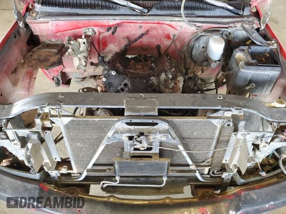 ✅ 1999 GMC Sierra 1500 SLE • VIN: 1GTEK19T3XE526543 • Лот: 59557385. Опубликован ранее на Copart с пробегом Не указан. Бесплатный доступ к архиву аукционных продаж из США и подробный отчёт об истории автомобиля на DreamBid. Изображение 11.