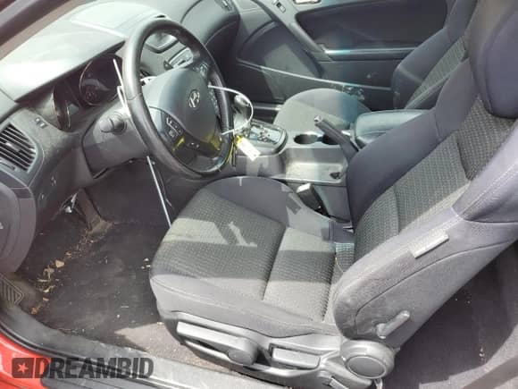 2012 Hyundai Genesis Coupe 2.0T с VIN KMHHT6KD9CU067038, выставлен на аукционе Copart как лот 55962504 с пробегом 130 780 миль миль и Списание • Salvage title. История ставок и продаж доступна на DreamBid. Изображение 7.