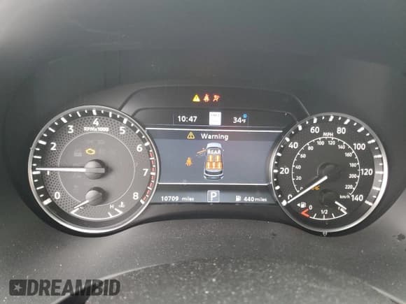 ✅ 2024 Nissan Armada Platinum • VIN: JN8AY2DA4R9417047 • Lot: 45359905. Listed on Copart with 10,709 mi. Free auction sales archive from the USA and detailed vehicle history report at DreamBid. Image 9.