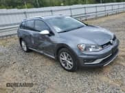 ✅ 2017 Volkswagen Golf S • VIN: 3VWH17AU0HM533482 • Лот: 82057025. Опубликован ранее на Copart с пробегом 62 448 миль. Бесплатный доступ к архиву аукционных продаж из США и подробный отчёт об истории автомобиля на DreamBid. Изображение 4.