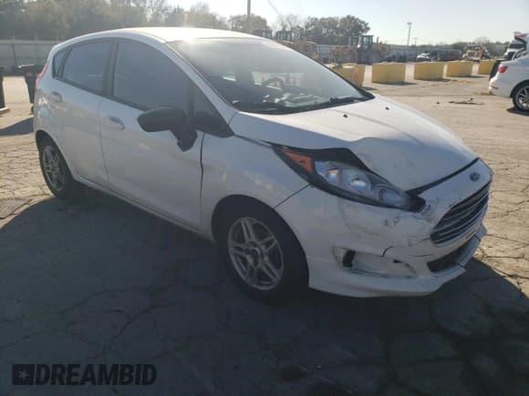 ✅ 2017 Ford Fiesta SE • VIN: 3FADP4EJ9HM131965 • Lot: 89544025. Wystawiony na Copart z przebiegiem 169 360 mil. Bezpłatny archiwum sprzedaży aukcyjnych z USA i szczegółowy raport historii pojazdu na DreamBid. Zdjęcie 4.