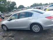 ✅ 2012 Honda Accord LX • VIN: 1HGCP2F35CA100536 • Lot: 43267227. Wystawiony na IAAI z przebiegiem 185 737 mil. Bezpłatny archiwum sprzedaży aukcyjnych z USA i szczegółowy raport historii pojazdu na DreamBid. Zdjęcie 14.