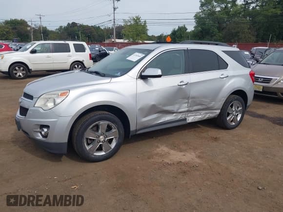 ✅ 2015 Chevrolet Equinox LT • VIN: 2GNALCEK0F6439097 • Lot: 43341660. Wystawiony na IAAI z przebiegiem 74 668 mil. Bezpłatny archiwum sprzedaży aukcyjnych z USA i szczegółowy raport historii pojazdu na DreamBid. Zdjęcie 6.