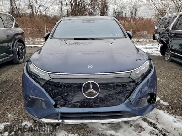 ✅ 2023 Mercedes-Benz EQS 450 • VIN: 4JGDM2EB1PA029678 • Лот: 96033995. Опубликован ранее на Copart с пробегом 14 550 миль. Бесплатный доступ к архиву аукционных продаж из США и подробный отчёт об истории автомобиля на DreamBid. Изображение 5.