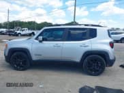 ✅ 2017 Jeep Renegade Latitude • VIN: ZACCJABB6HPG23465 • Lot: 42586122. Listed on IAAI with 72,465 mi. Free auction sales archive from the USA and detailed vehicle history report at DreamBid. Image 15.
