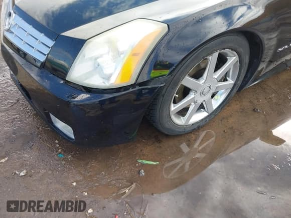 ✅ 2005 Cadillac XLR • VIN: 1G6YV34A155602458 • Lot: 43721615. Listed on IAAI with 106,799 mi. Free auction sales archive from the USA and detailed vehicle history report at DreamBid. Image 6.