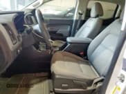 ✅ 2021 Chevrolet Colorado 4WD Work Truck • VIN: 1GCGTBEN1M1270635 • Лот: 68725655. Опубликован ранее на Copart с пробегом 90 597 миль. Бесплатный доступ к архиву аукционных продаж из США и подробный отчёт об истории автомобиля на DreamBid. Изображение 7.