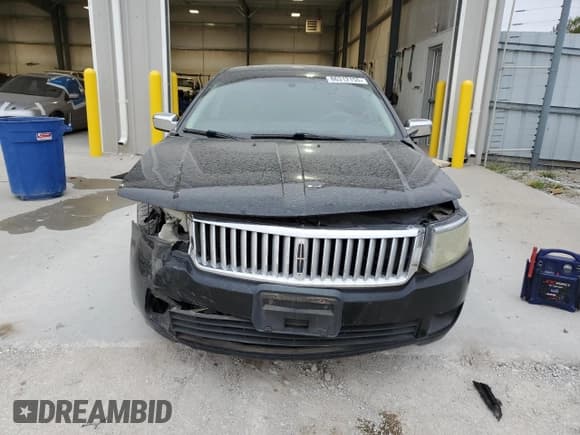 ✅ 2006 Lincoln Zephyr • VIN: 3LNHM26146R633916 • Лот: 86312155. Опубликован ранее на Copart с пробегом Не указан. Бесплатный доступ к архиву аукционных продаж из США и подробный отчёт об истории автомобиля на DreamBid. Изображение 5.