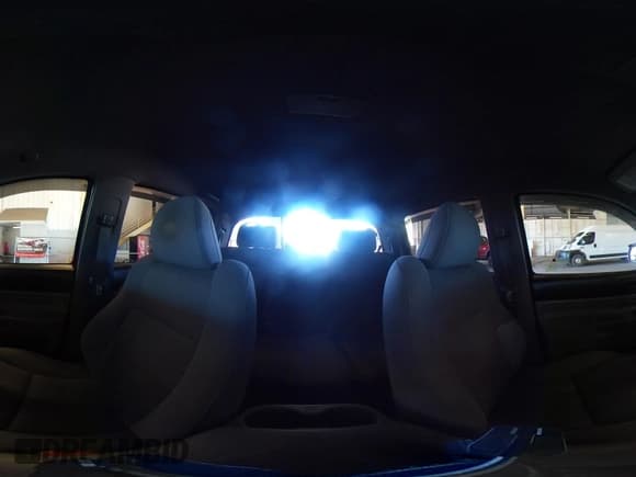 ✅ 2011 Toyota Tacoma • VIN: 3TMMU4FN7BM024487 • Лот: 42897193. Опубликован ранее на IAAI с пробегом 211 335 миль. Бесплатный доступ к архиву аукционных продаж из США и подробный отчёт об истории автомобиля на DreamBid. Изображение 18.