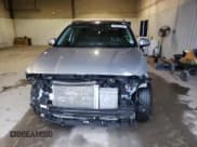 ✅ 2020 Hyundai Santa Fe Limited • VIN: 5NMS5CAA7LH289160 • Лот: 38224383. Опубликован ранее на Copart с пробегом 17 763 миль. Бесплатный доступ к архиву аукционных продаж из США и подробный отчёт об истории автомобиля на DreamBid. Изображение 5.