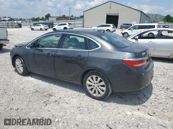 ✅ 2015 Buick Verano • VIN: 1G4PN5SK4F4117492 • Lot: 62885335. Wystawiony na Copart z przebiegiem 229 025 mil. Bezpłatny archiwum sprzedaży aukcyjnych z USA i szczegółowy raport historii pojazdu na DreamBid. Zdjęcie 2.