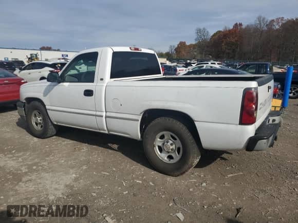2004 Chevrolet Silverado 1500 LS z VIN 1GCEC14V04Z232513, wystawiony jako Copart lot #82531194 z przebiegiem Nie podano mil oraz Czysty tytuł • Clean title. Historia ofert i sprzedaży dostępna na DreamBid. Obrazek 2.