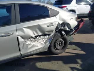 ✅ 2019 Hyundai Accent SE • VIN: 3KPC24A35KE066982 • Лот: 41414050. Опубликован ранее на IAAI с пробегом 93 002 миль. Бесплатный доступ к архиву аукционных продаж из США и подробный отчёт об истории автомобиля на DreamBid. Изображение 6.