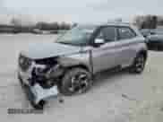 2024 Hyundai Venue SEL с VIN KMHRC8A33RU322770, выставлен на аукционе Copart как лот 80264264 с пробегом 8 155 миль миль и На запчасти • Non repairable. История ставок и продаж доступна на DreamBid. Изображение 1.