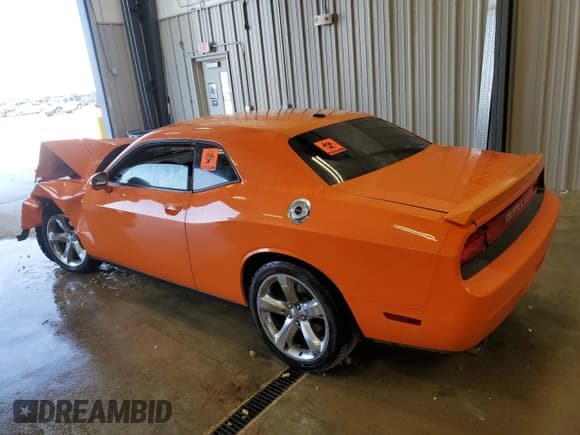 ✅ 2012 Dodge Challenger R/T • VIN: 2C3CDYBT4CH158238 • Lot: 74749714. Wystawiony na Copart z przebiegiem Nie podano. Bezpłatny archiwum sprzedaży aukcyjnych z USA i szczegółowy raport historii pojazdu na DreamBid. Zdjęcie 2.