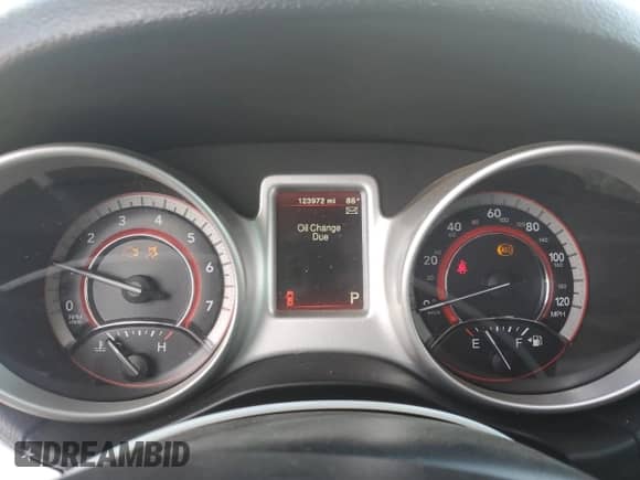 2018 Dodge Journey SE с VIN 3C4PDCABXJT382868, выставлен на аукционе Copart как лот 69106815 с пробегом 123 972 миль миль и Списание • Salvage title. История ставок и продаж доступна на DreamBid. Изображение 9.